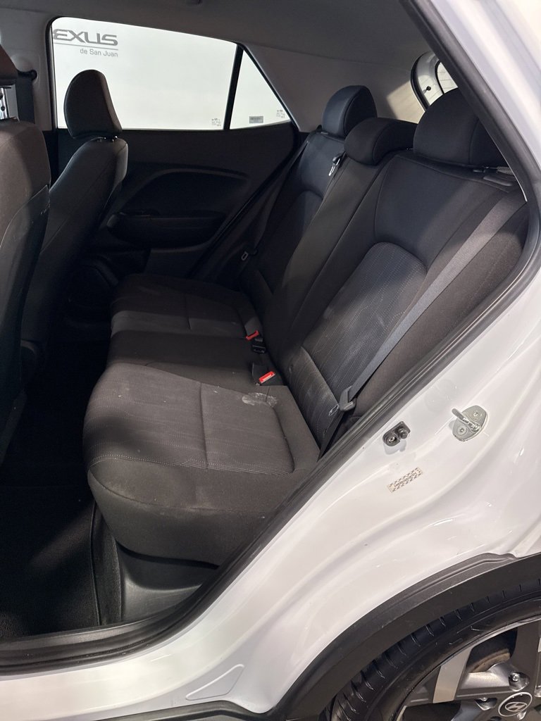 Used 2024 Hyundai Venue SE image 25