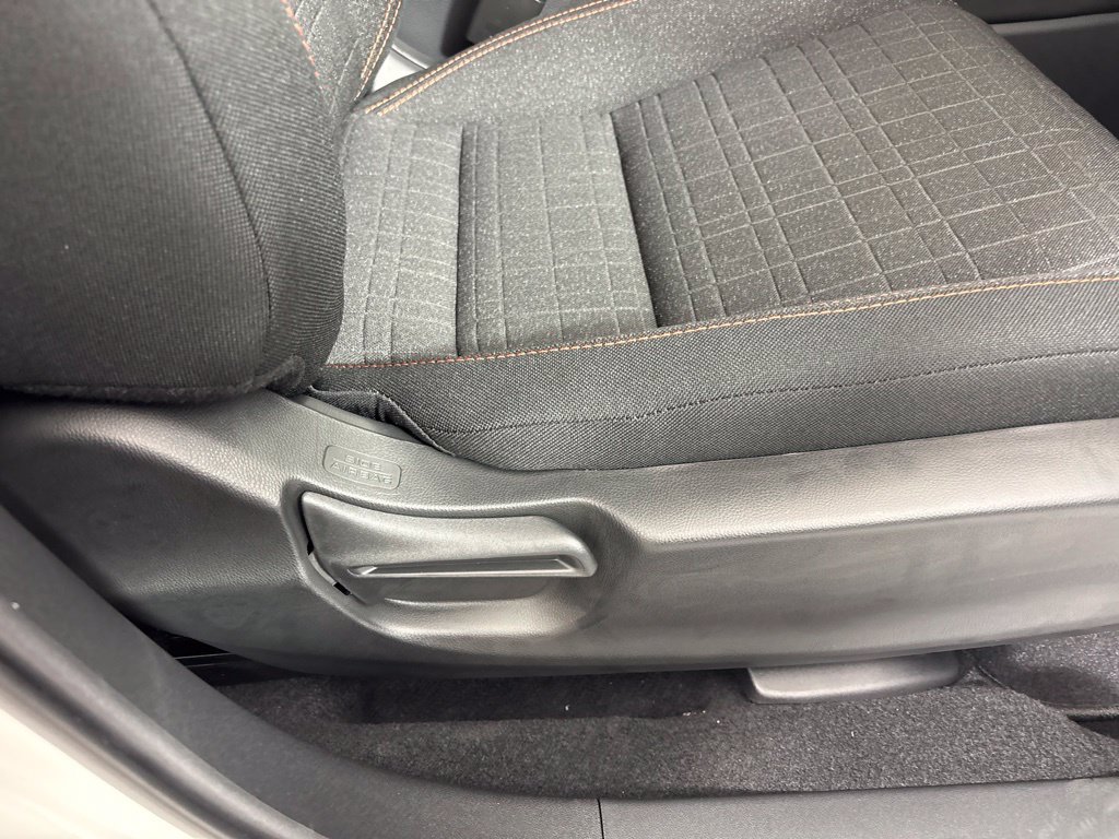 Used 2027 Honda HR-V Sport image 8