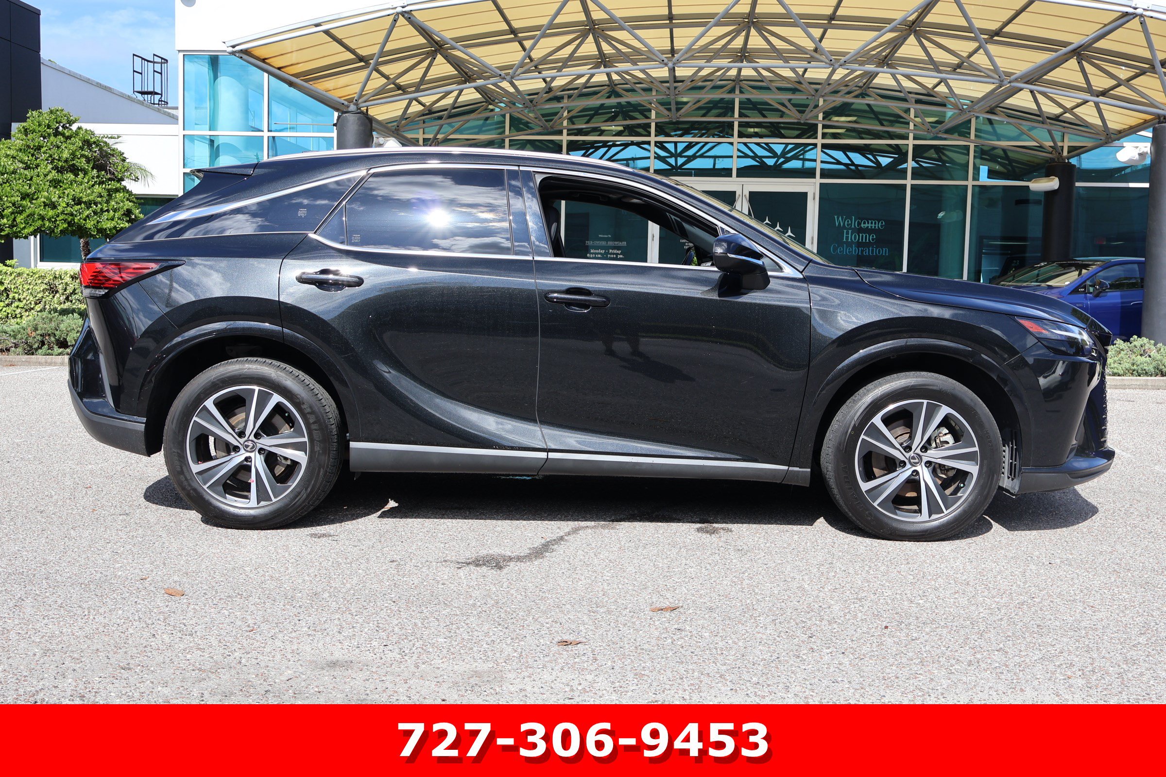 Used 2024 Lexus RX 350 Premium w/ Cold Area Package FWD image 11