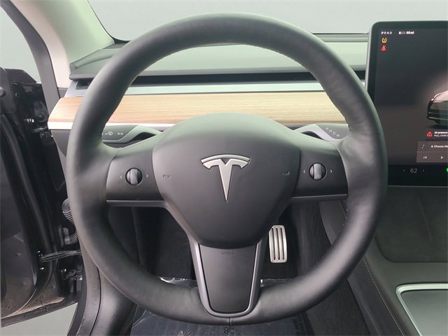 Used 2024 Tesla Model Y Performance image 26