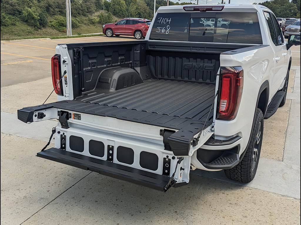 New 2026 GMC Sierra 1500 AT4 w/ AT4 Premium Package AWD/4WD image 13
