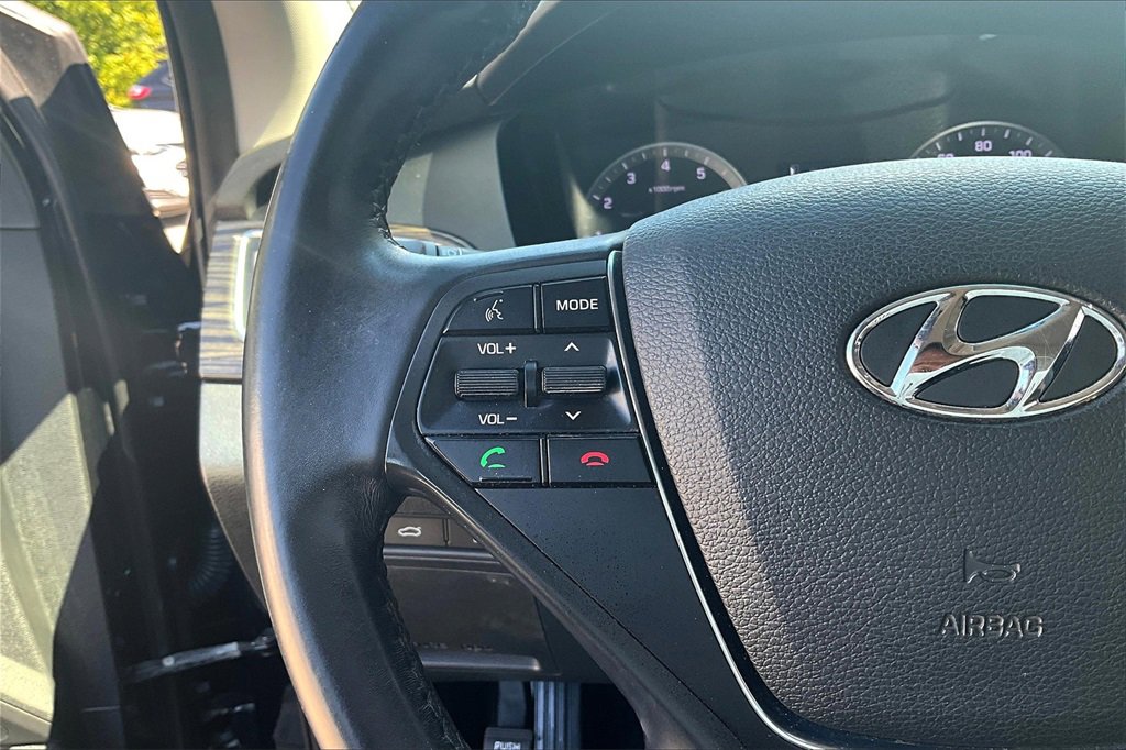 Used 2016 Hyundai Sonata Limited w/ Cargo Package image 11