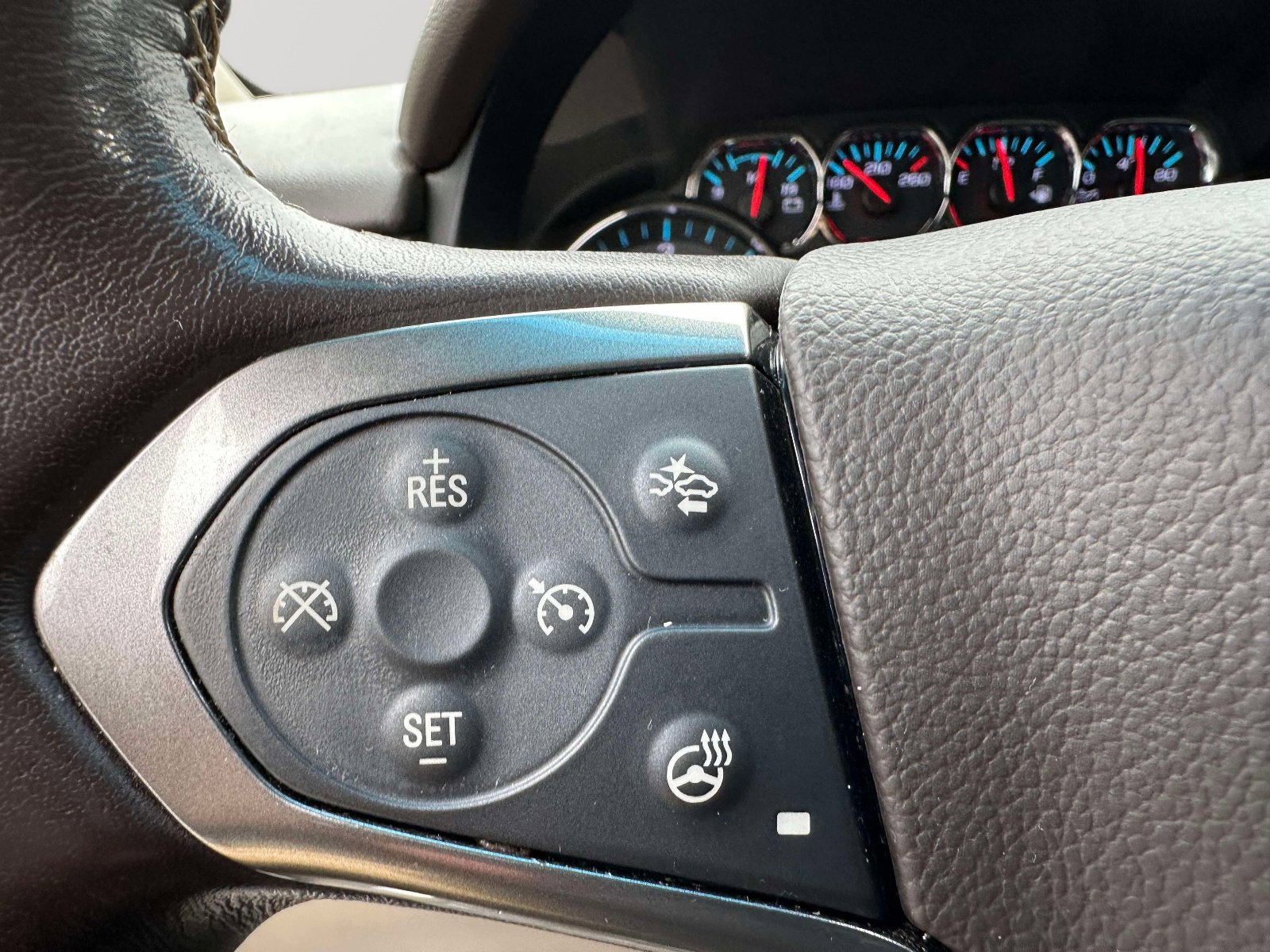 Used 2020 Chevrolet Tahoe LT image 18