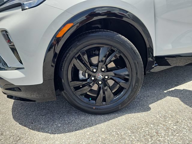 Certified 2024 Buick Encore GX Sport Touring w/ Advanced Technology Package FWD image 30