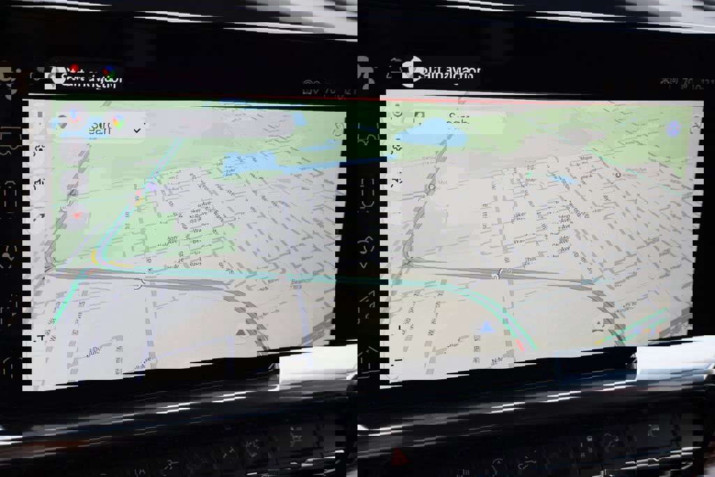 New 2026 GMC Sierra 1500 SLE image 9