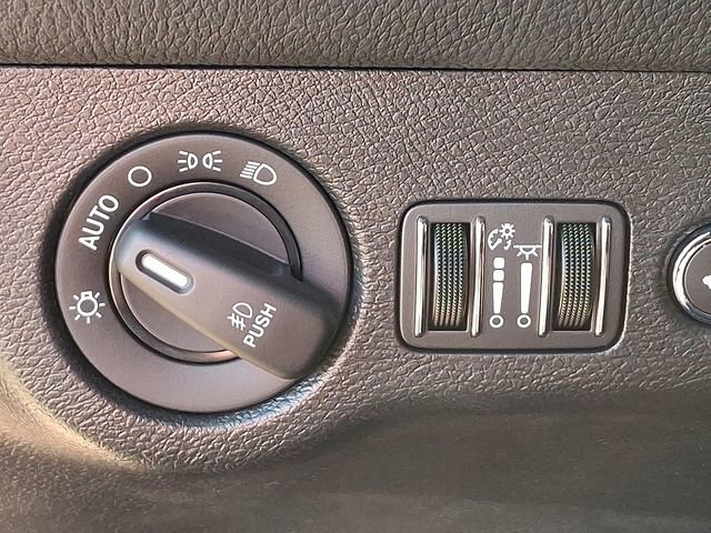 Used 2020 Dodge Challenger R/T Scat Pack image 24