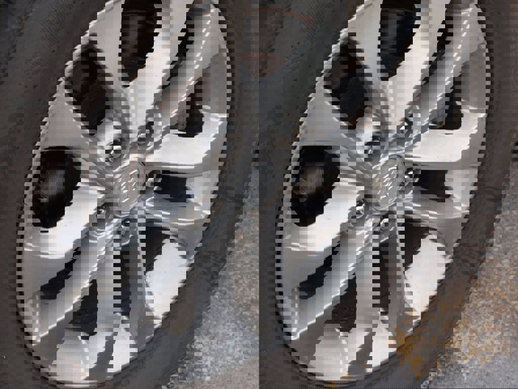 Used 2019 Hyundai Santa Fe SEL image 23