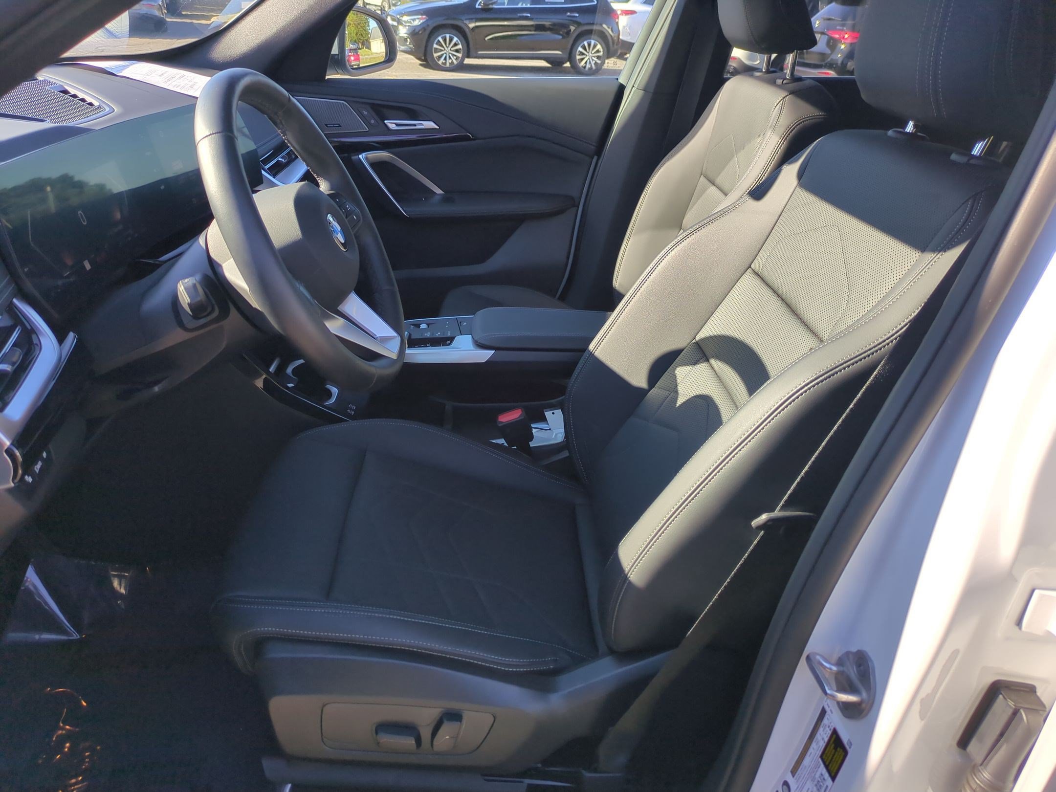 Used 2026 BMW X1 xDrive28i AWD/4WD image 15