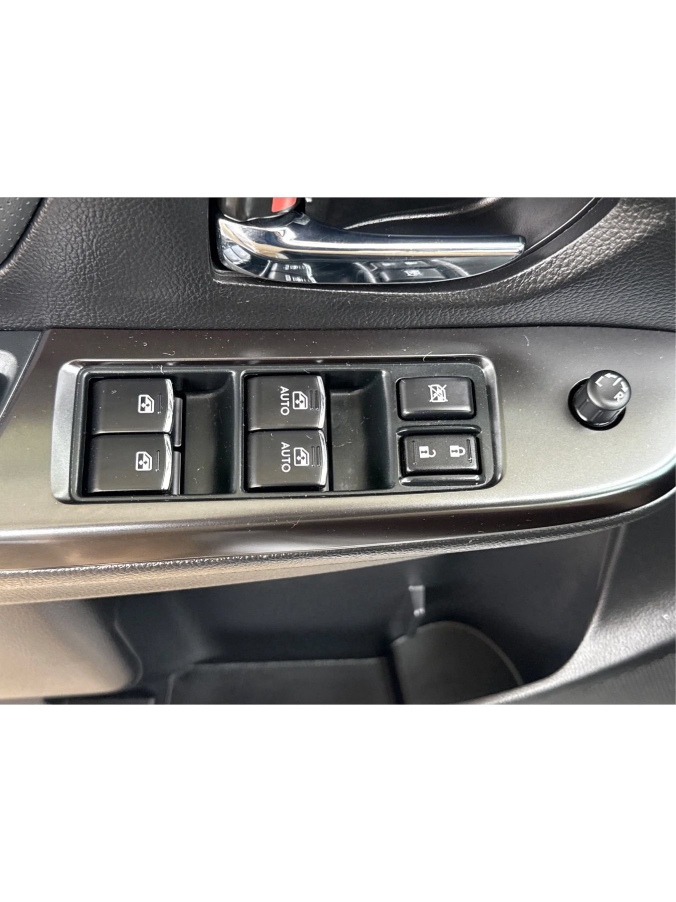 Used 2017 Subaru WRX Limited w/ Popular Package #1 AWD/4WD image 20