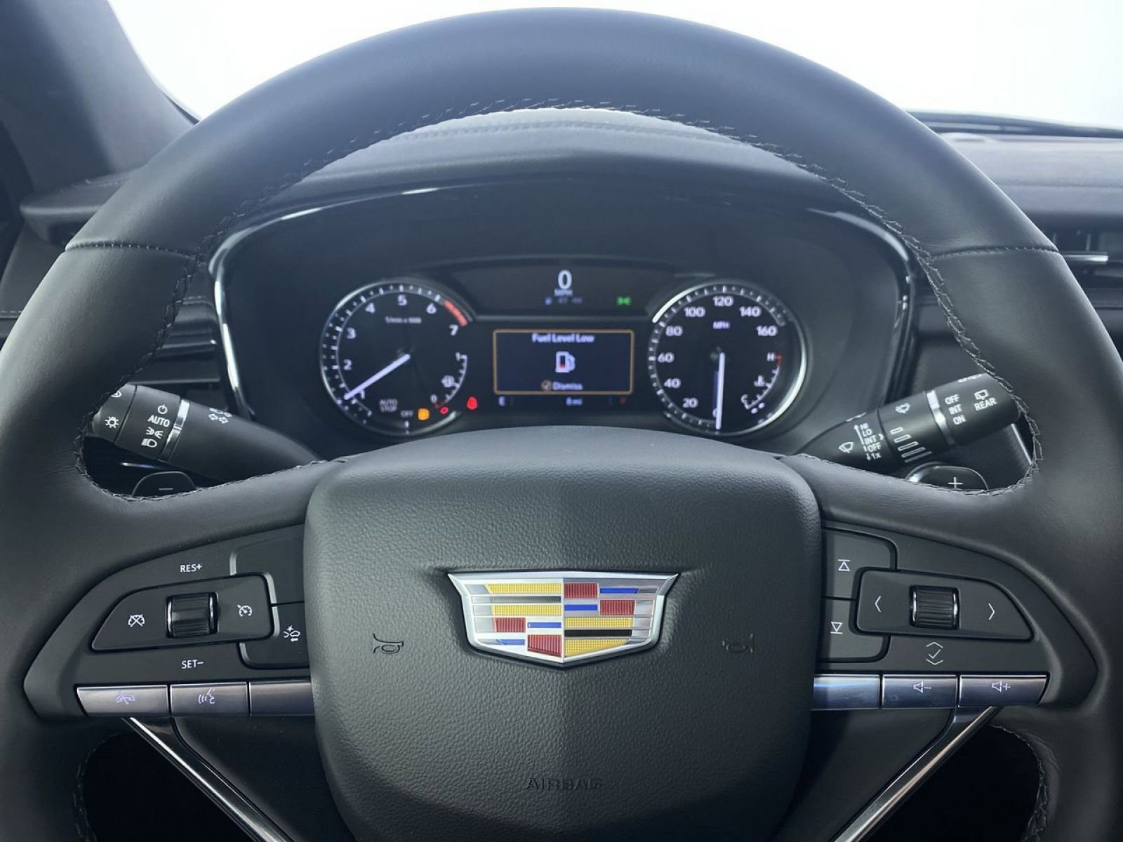New 2025 Cadillac XT6 Luxury w/ LPO, Red Accent Package FWD image 3
