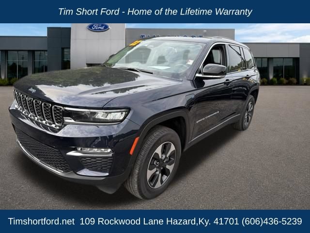 Used 2022 Jeep Grand Cherokee Limited 4xe w/ Luxury Tech Group II AWD/4WD image 2