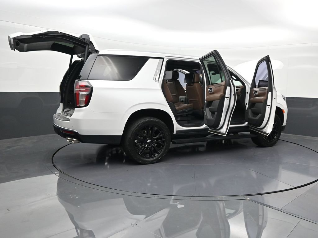 Used 2021 Chevrolet Tahoe High Country w/ Premium Package AWD/4WD image 33