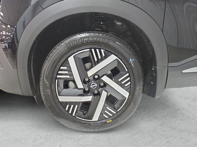 New 2026 Nissan Kicks SV image 23