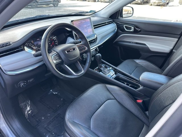 Used 2022 Jeep Compass Limited image 13