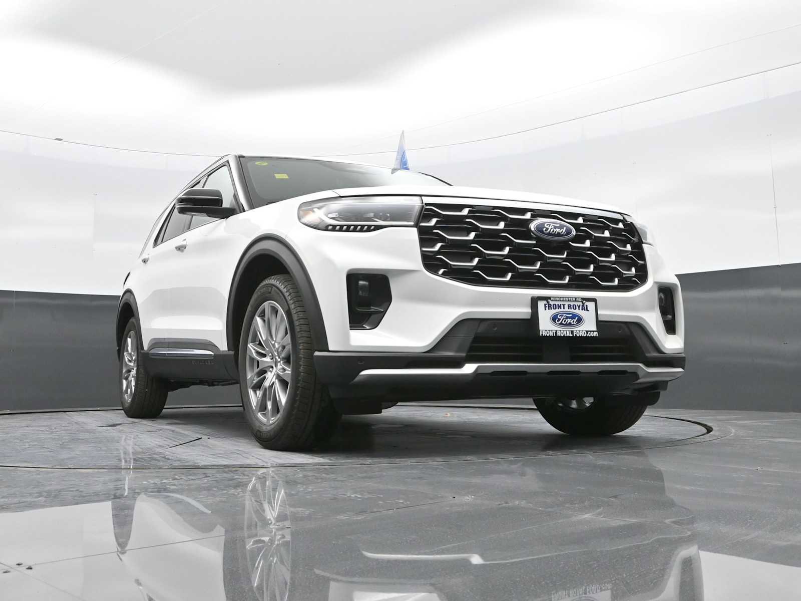New 2026 Ford Explorer Platinum image 58