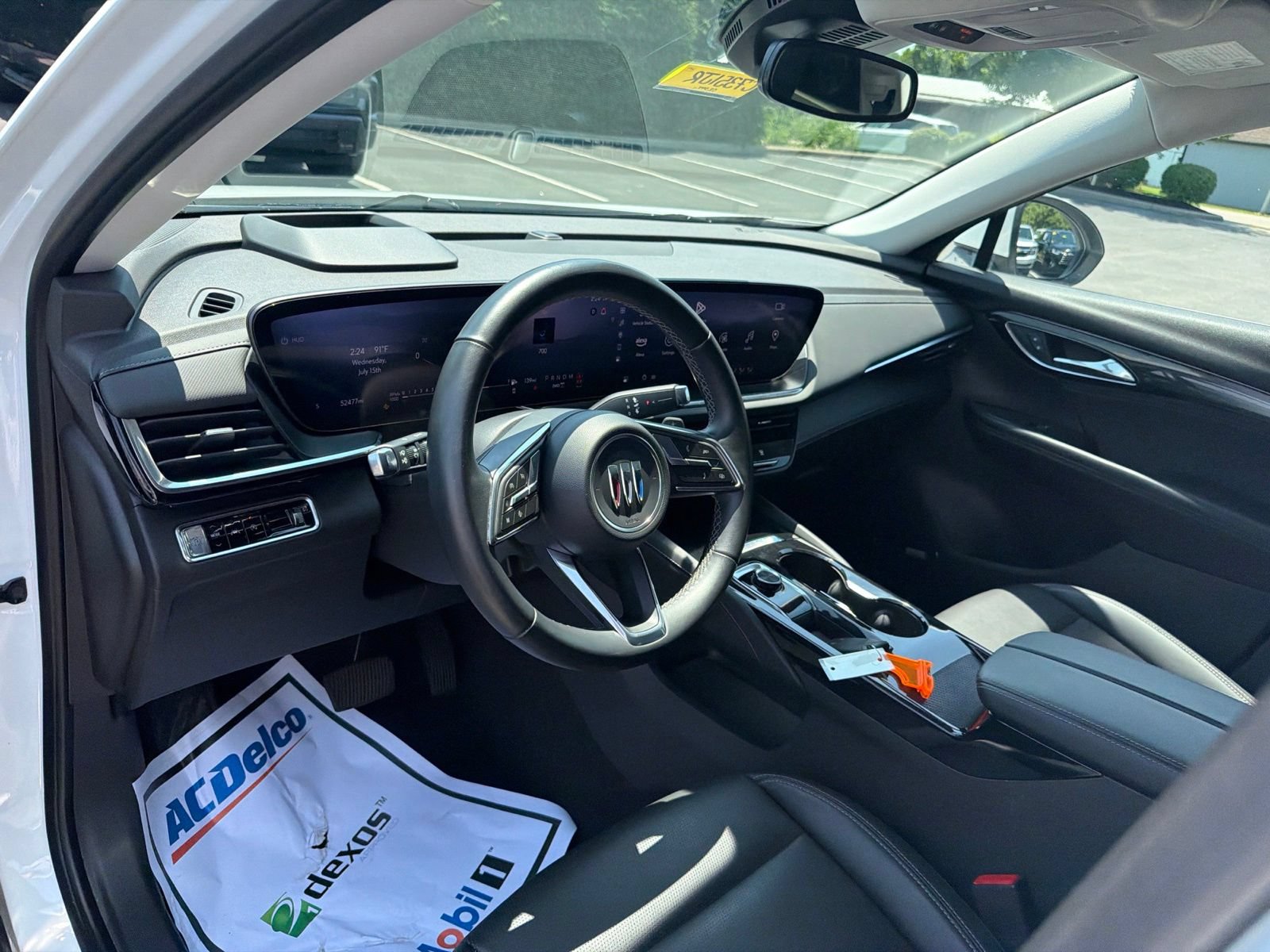 Used 2024 Buick Envision Preferred AWD/4WD image 10