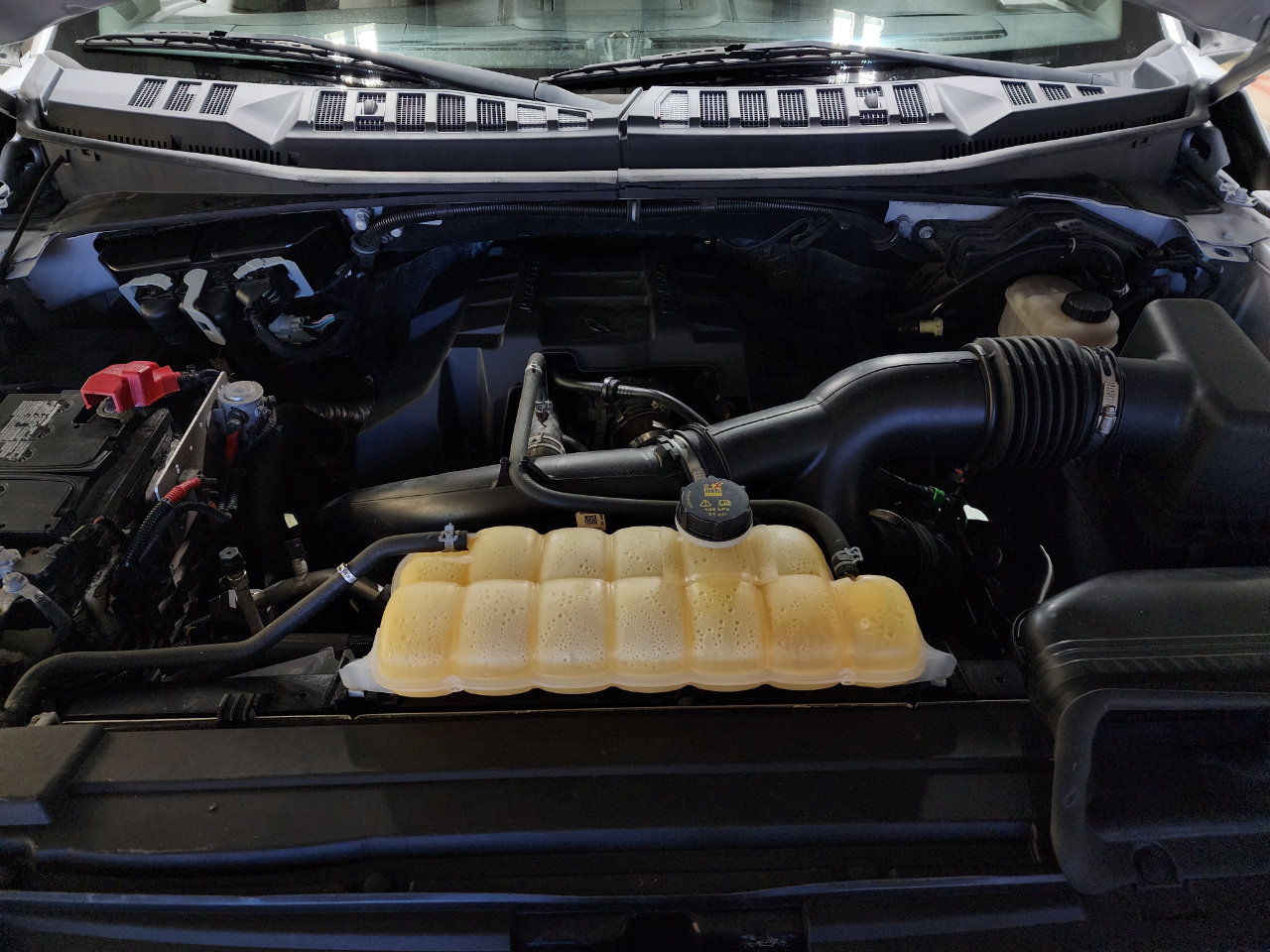 Used 2018 Ford F150 XLT w/ Equipment Group 301A Mid image 37