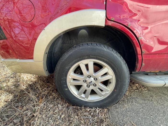 Used 2009 Ford Explorer Eddie Bauer AWD/4WD image 15