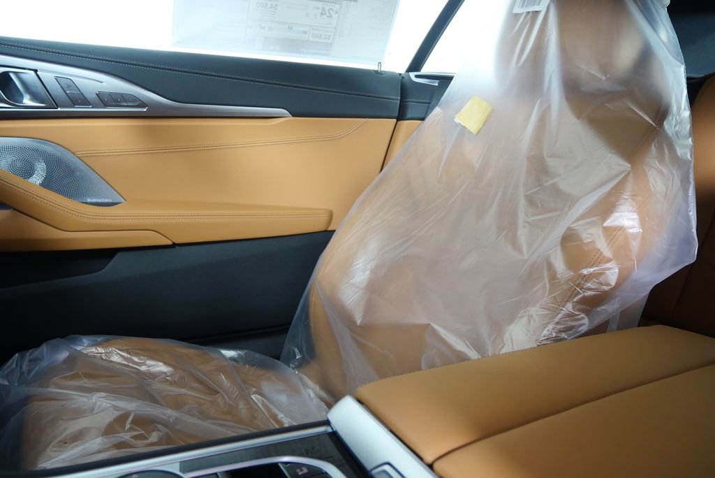 New 2026 BMW 840i Convertible image 24