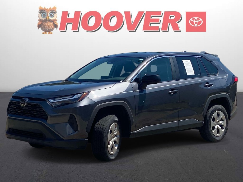 Used 2023 Toyota RAV4 LE FWD image 5