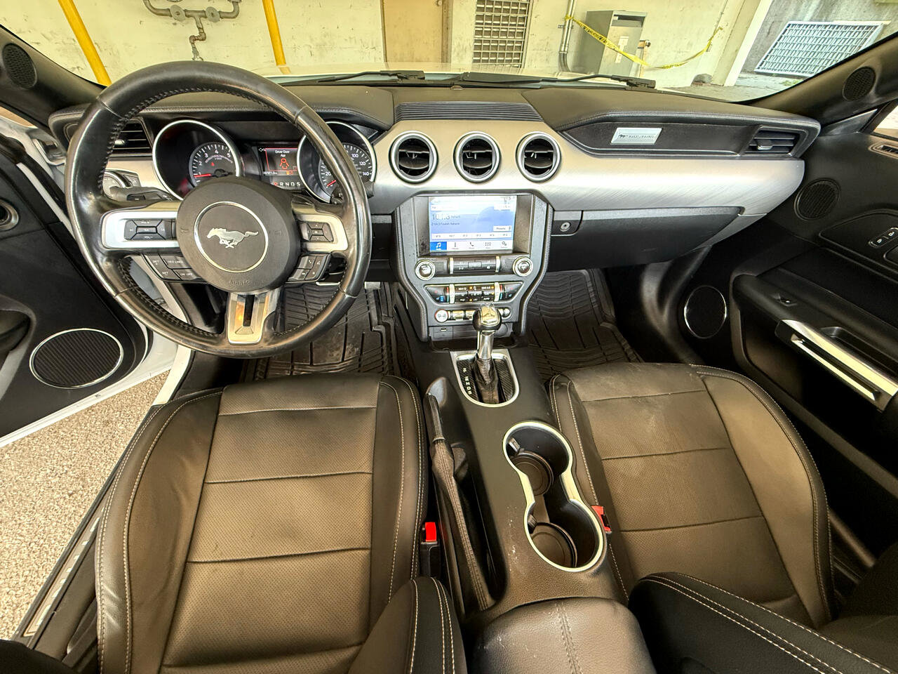 Used 2019 Ford Mustang Premium image 32