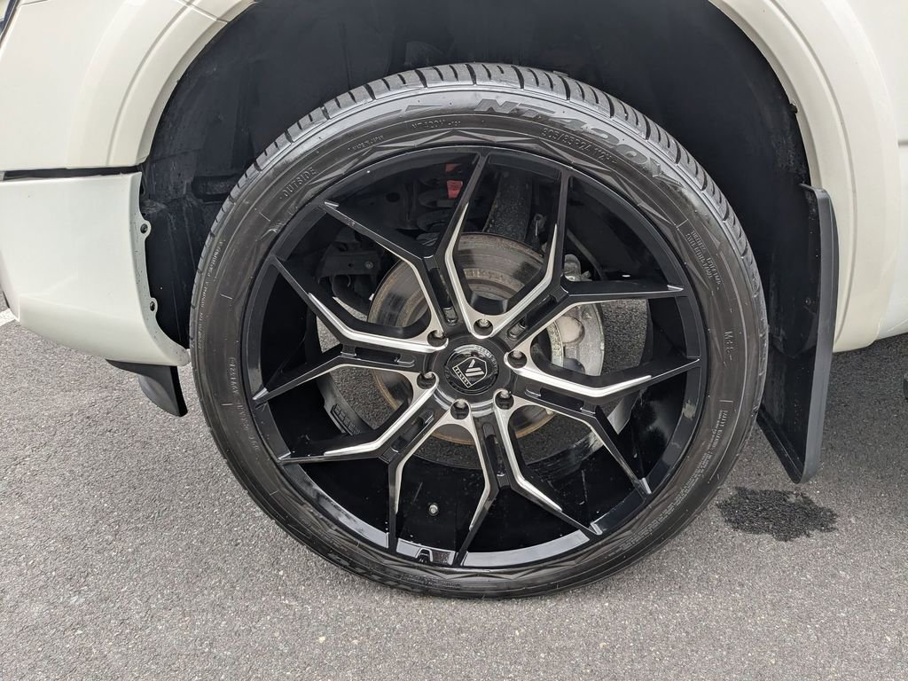 Used 2023 Nissan Titan Platinum Reserve w/ Off Road Protection Package image 27