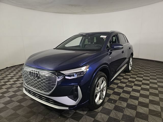 Used 2023 Audi Q4 e-tron Premium Plus w/ Premium Plus AWD/4WD video 1