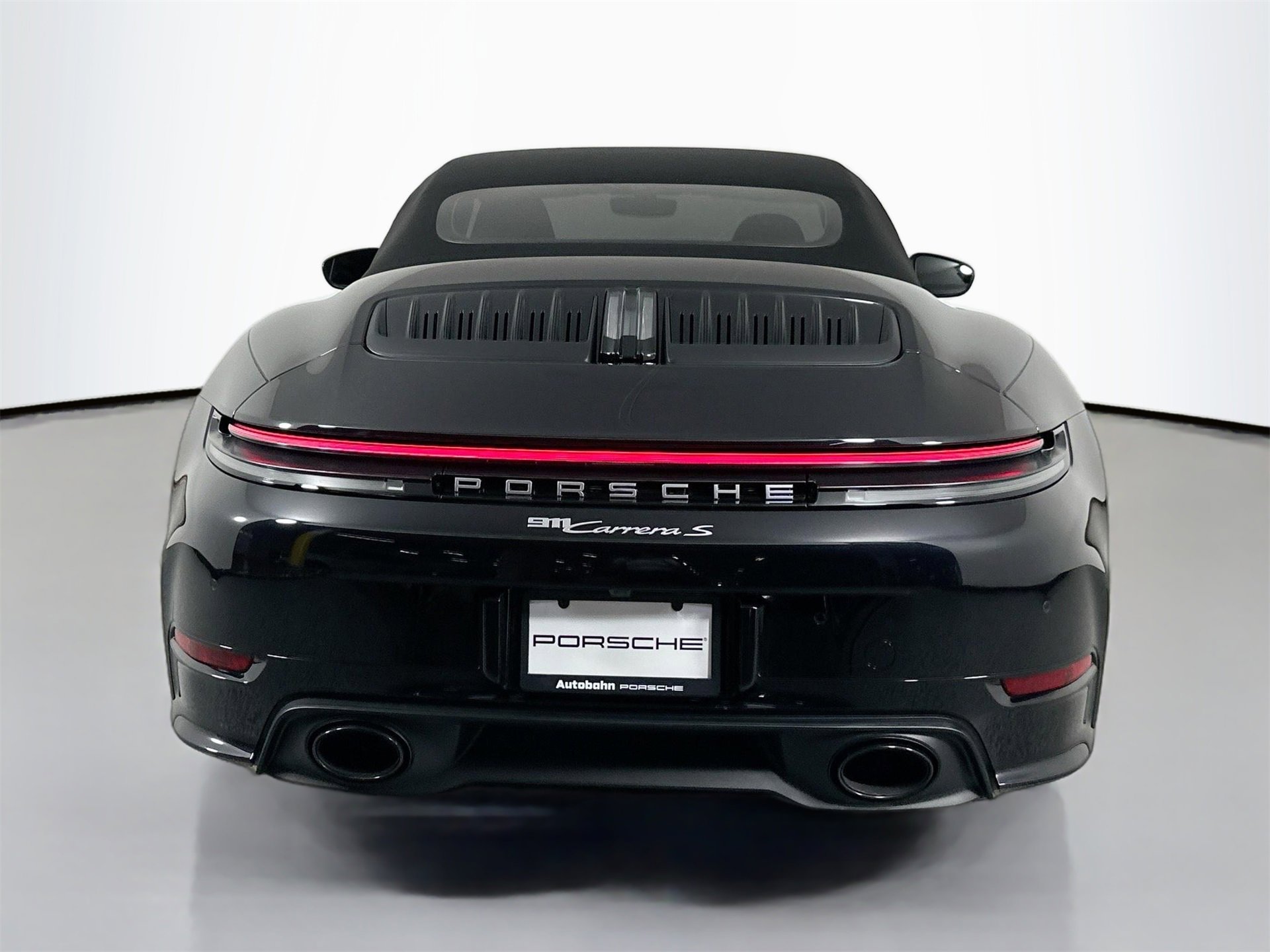 Certified 2025 Porsche 911 Carrera S image 6