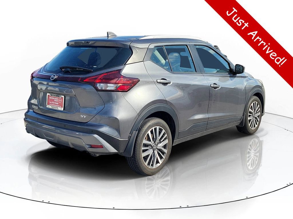 Used 2024 Nissan Kicks SV image 4