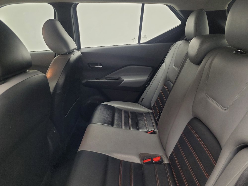 Used 2021 Nissan Kicks SR FWD image 18