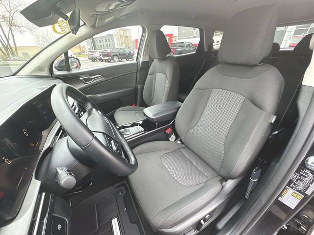 Used 2026 Kia Sportage LX w/ LX Convenience Package image 18