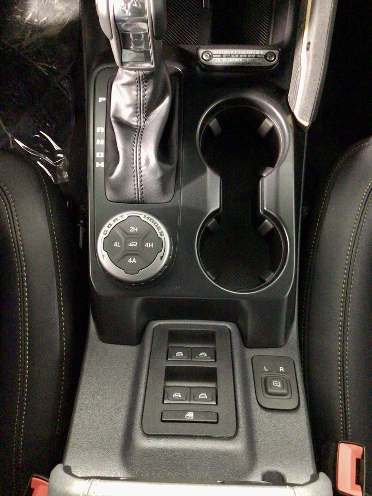 New 2025 Ford Bronco Badlands image 26