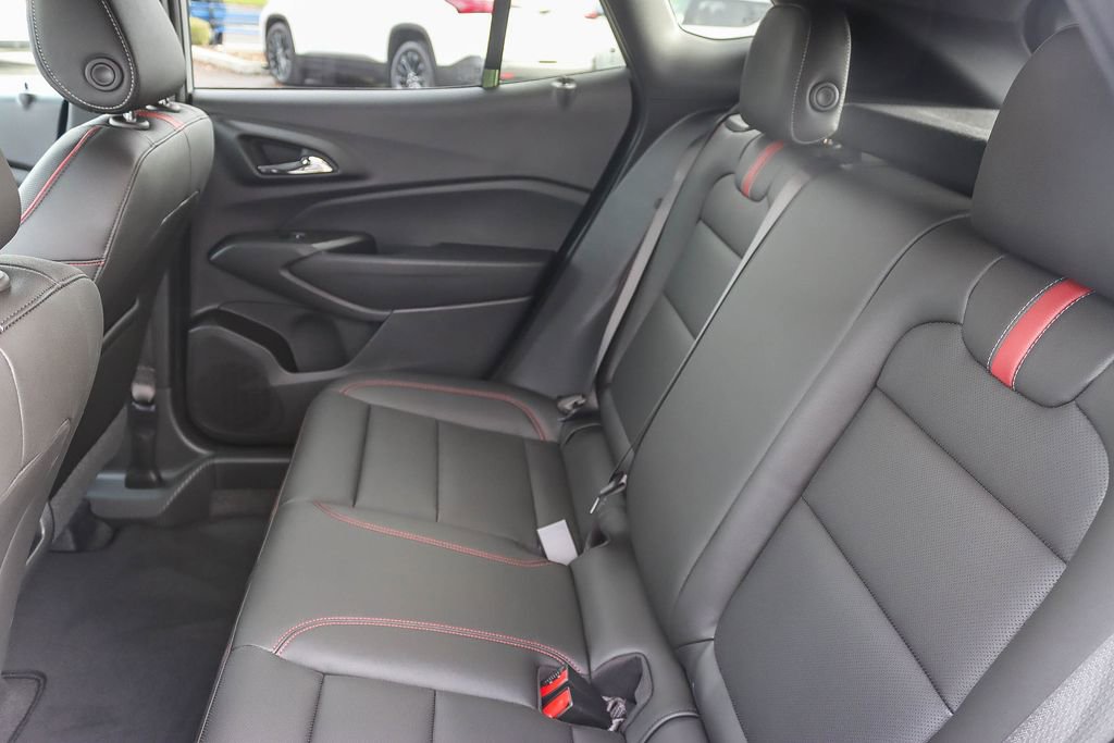 New 2026 Chevrolet Trax RS w/ Sunroof Package image 17