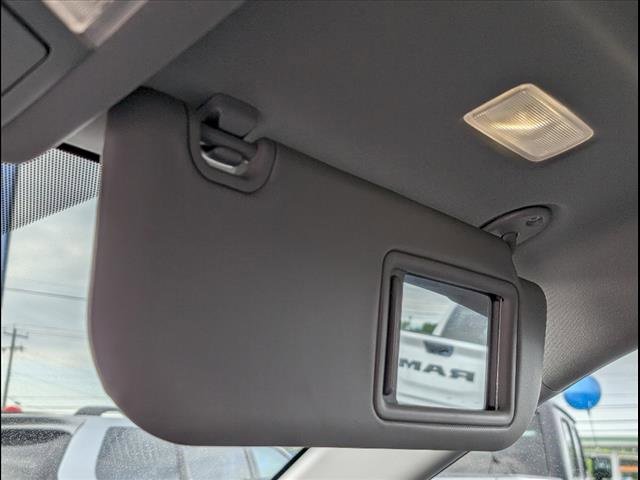 Used 2024 Toyota RAV4 XLE image 31