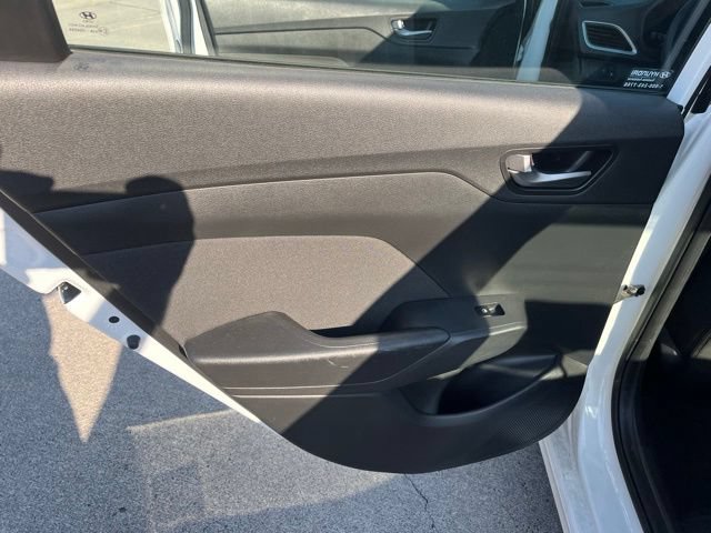 Used 2021 Hyundai Accent SE FWD image 29