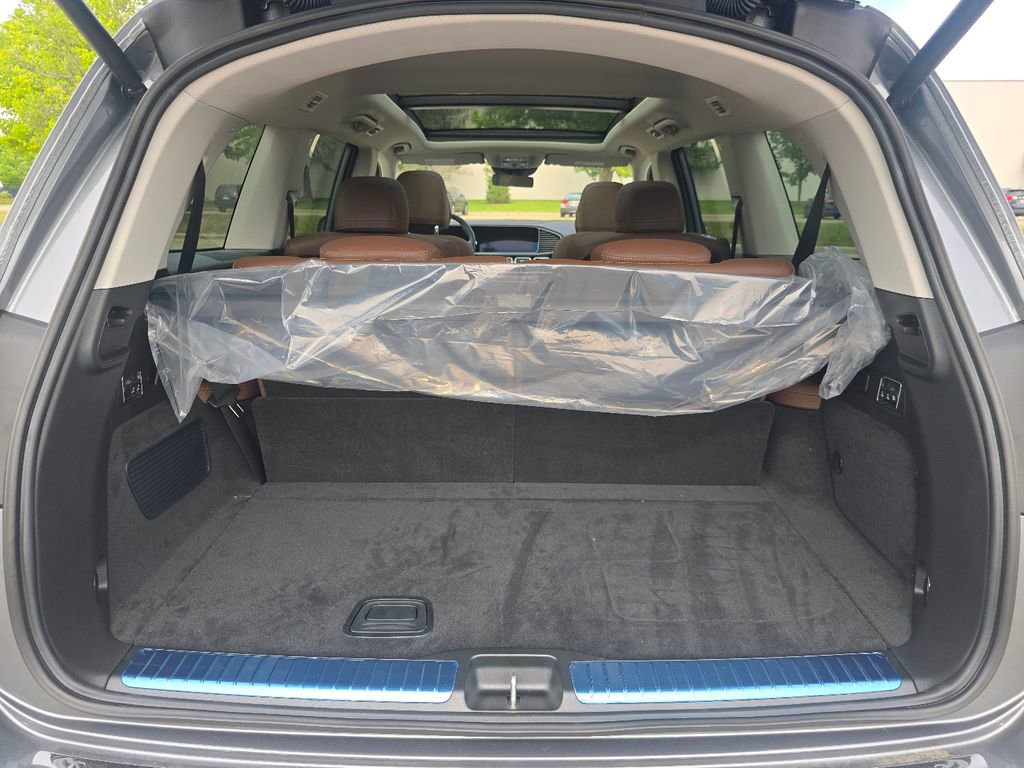New 2026 Mercedes-Benz GLS 450 4MATIC image 18