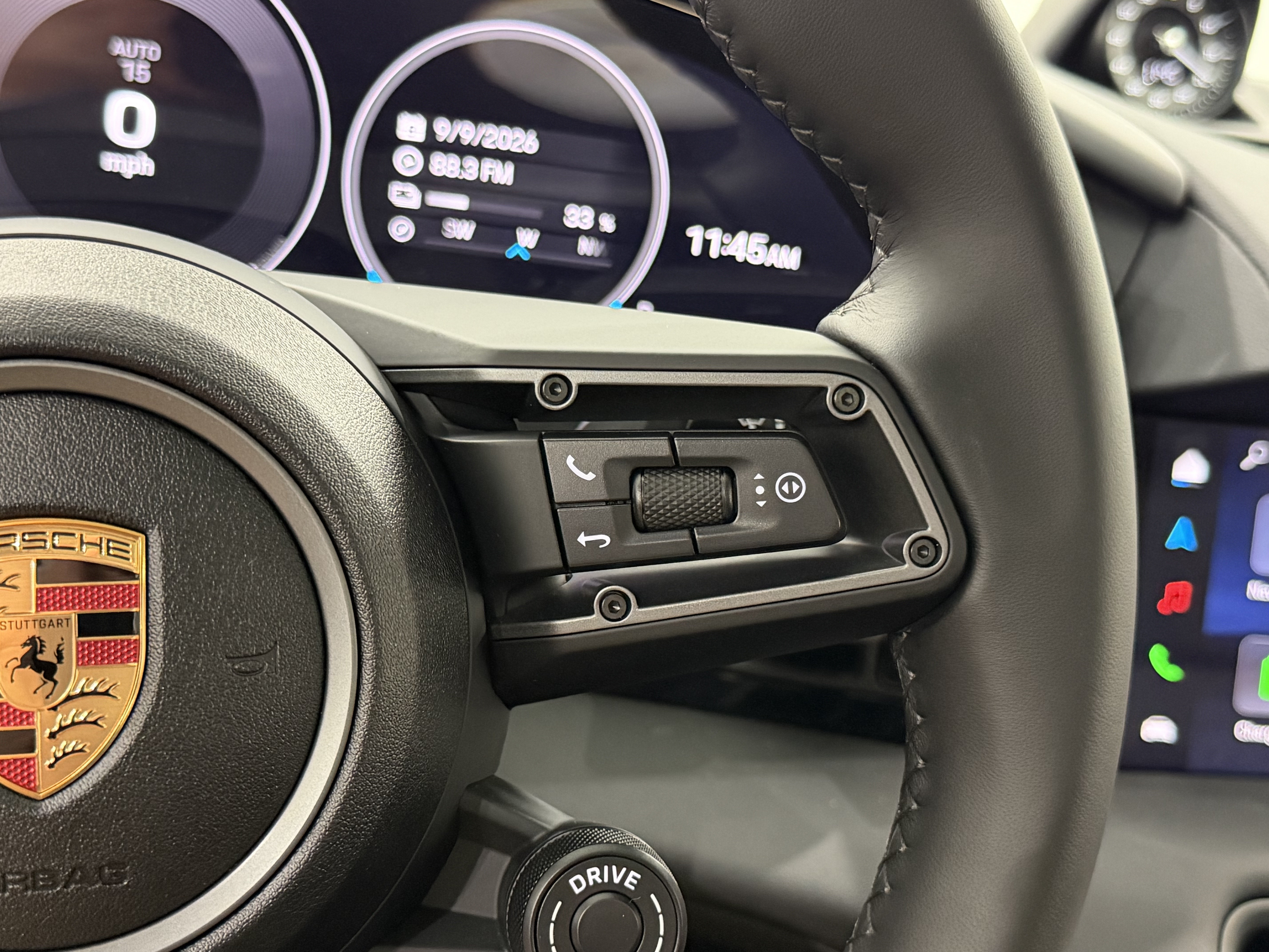 New 2026 Porsche Taycan 4S AWD/4WD image 53