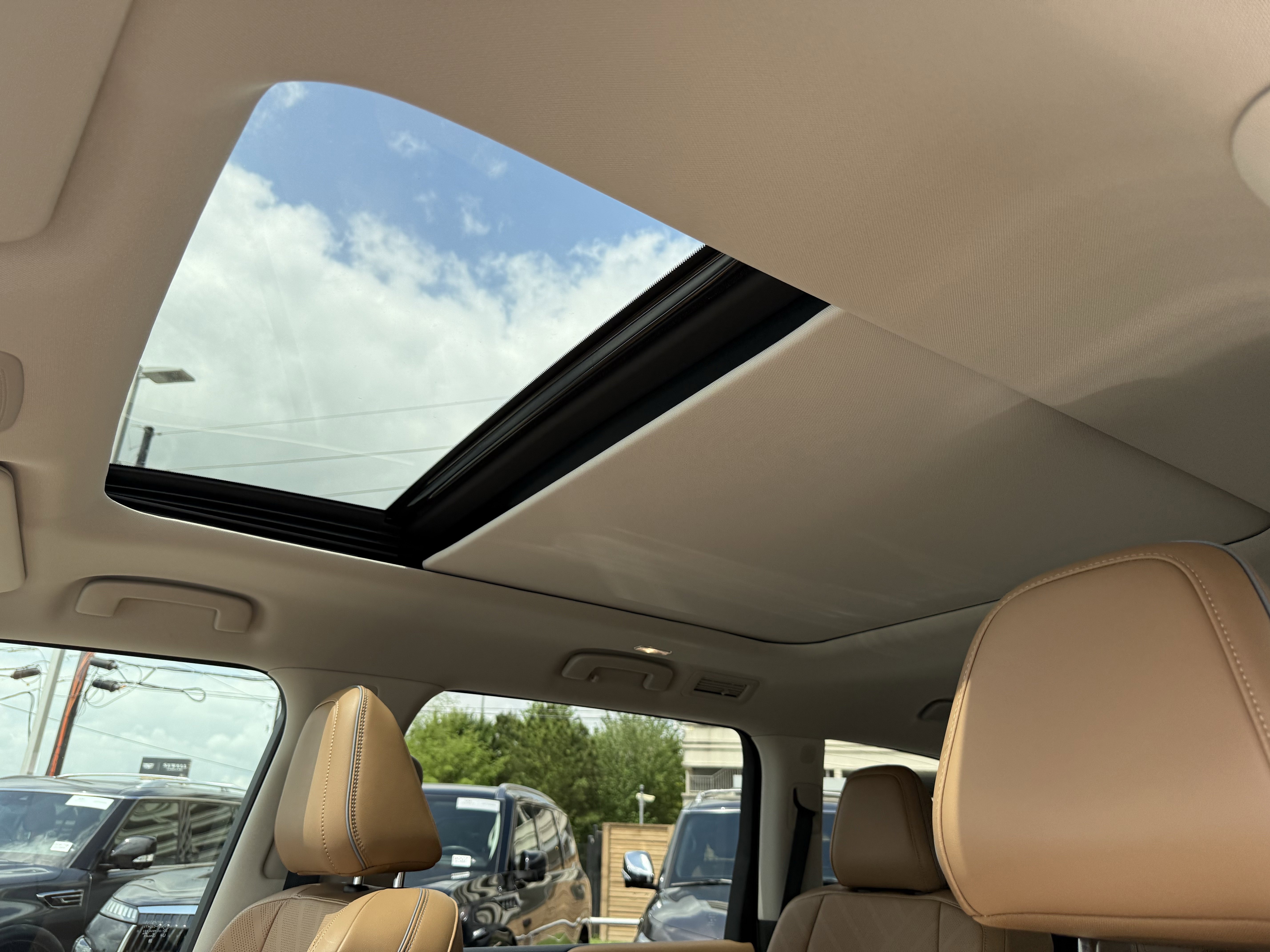 Certified 2026 INFINITI QX80 Luxe w/ Cargo Package image 14