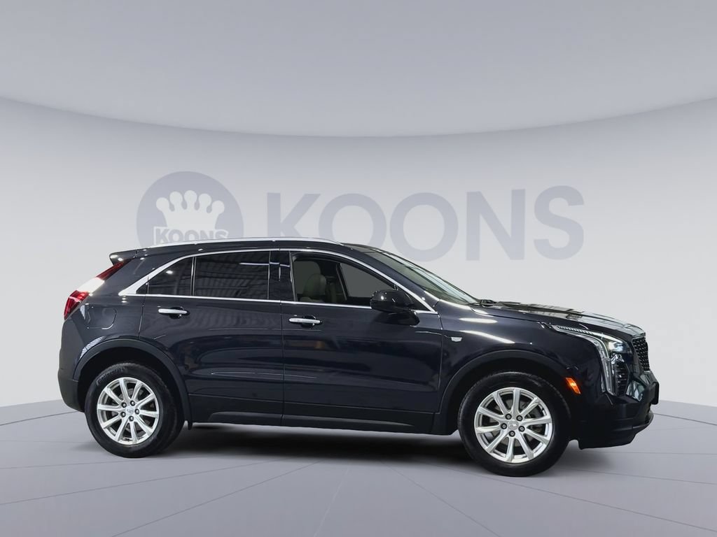 Used 2023 Cadillac XT4 Luxury AWD/4WD image 2