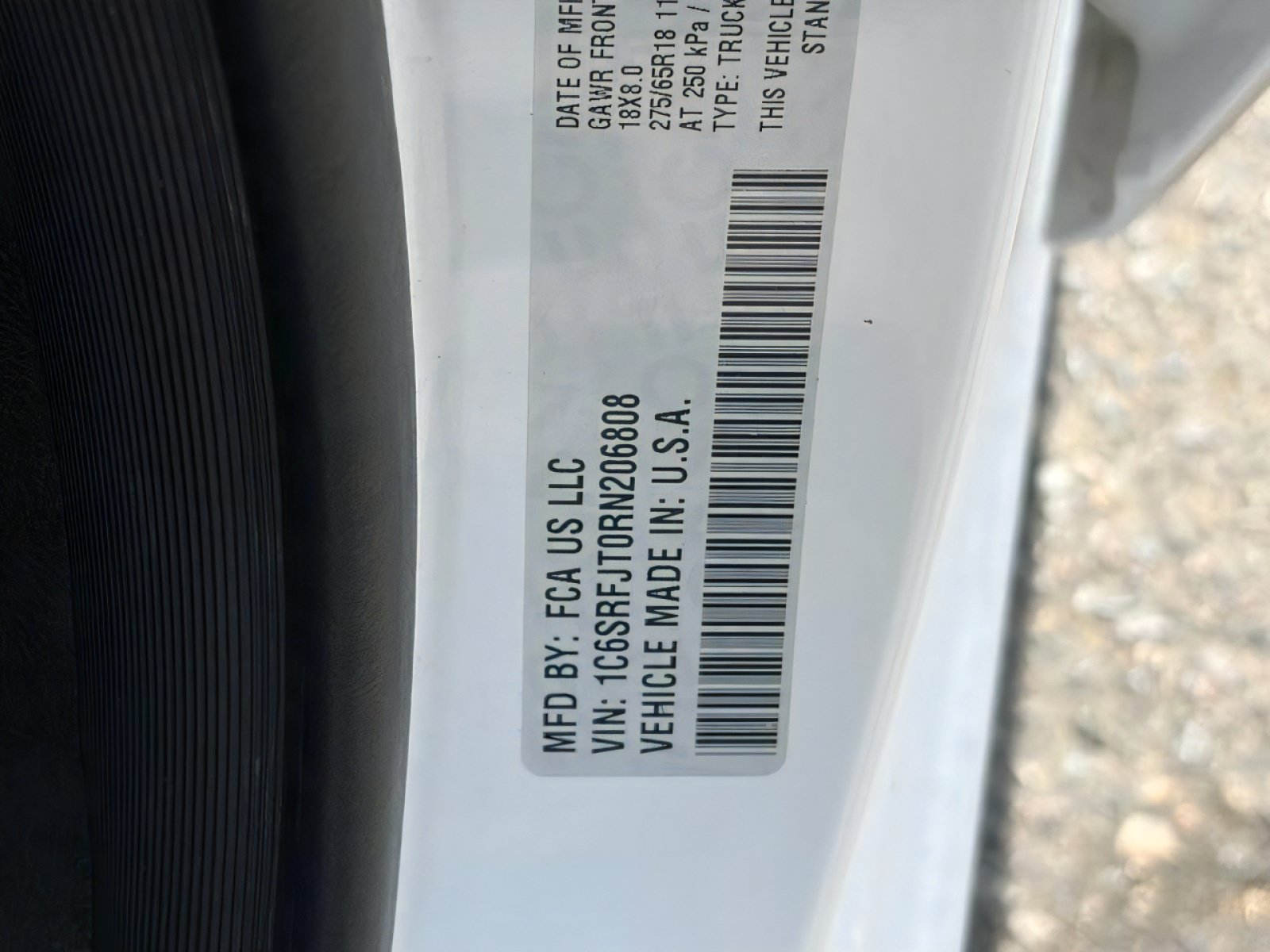 Used 2024 RAM 1500 Laramie AWD/4WD image 34