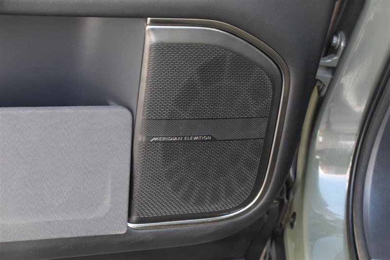 Used 2022 Rivian R1T Launch Edition image 29