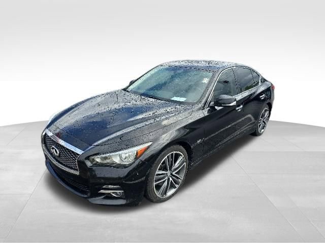 Used 2016 INFINITI Q50 3.0t Premium w/ Driver Assistance Package AWD/4WD image 2
