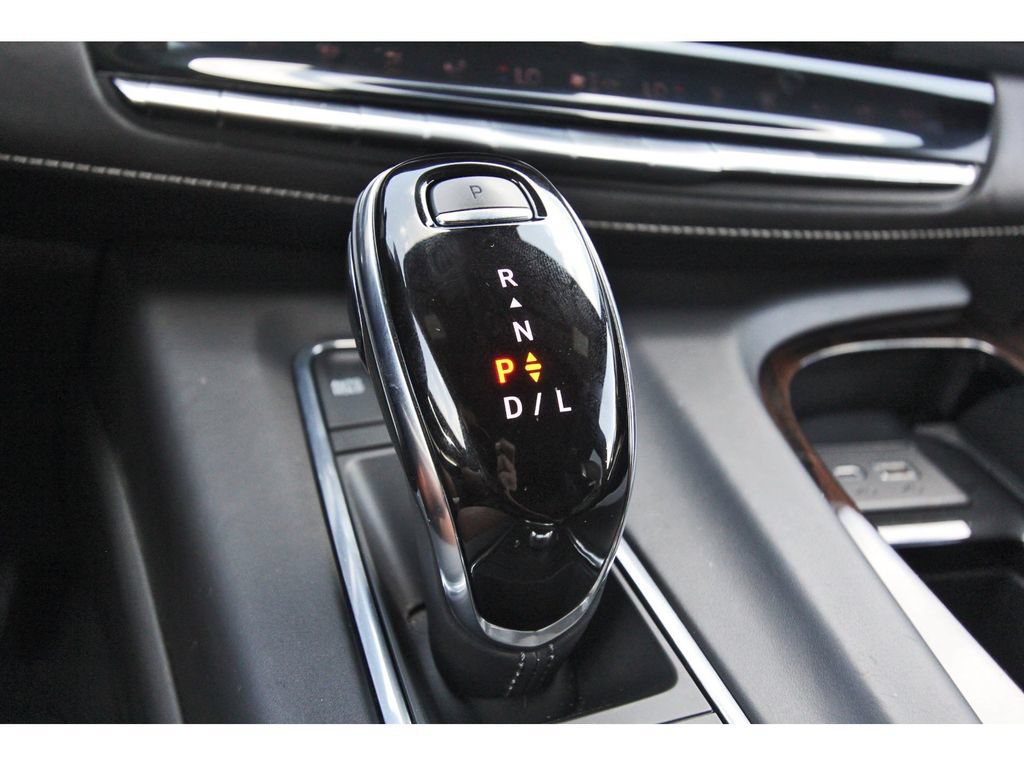 Used 2021 Cadillac Escalade Sport Platinum AWD/4WD image 25