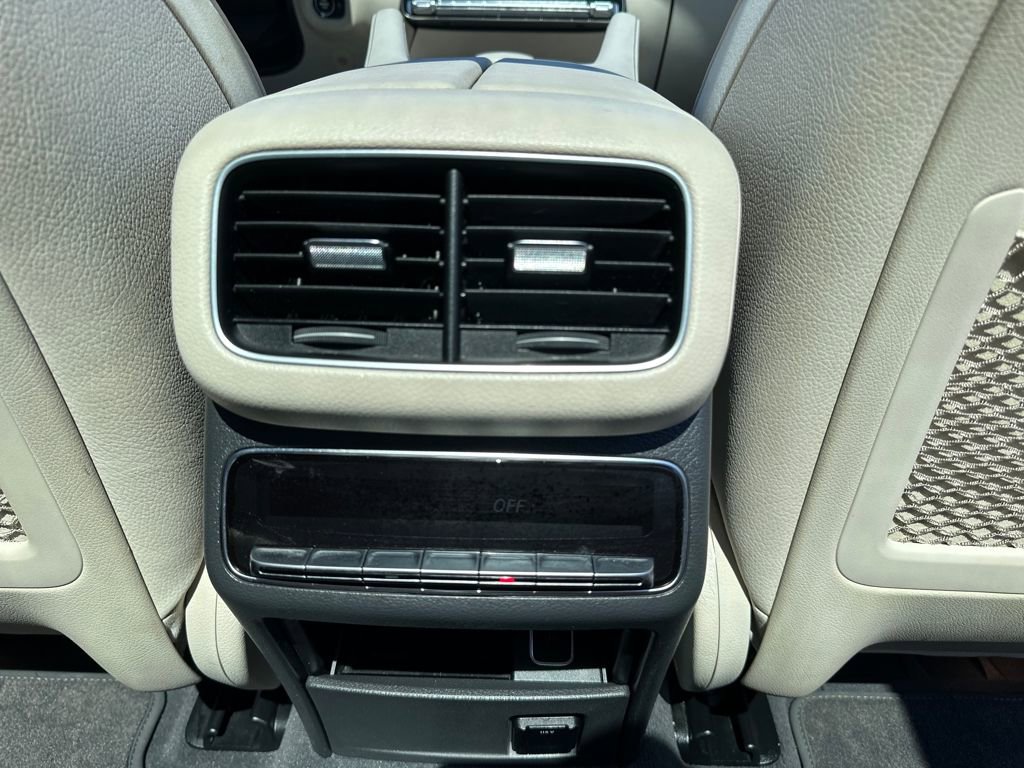 Used 2020 Mercedes-Benz GLS 450 4MATIC image 42