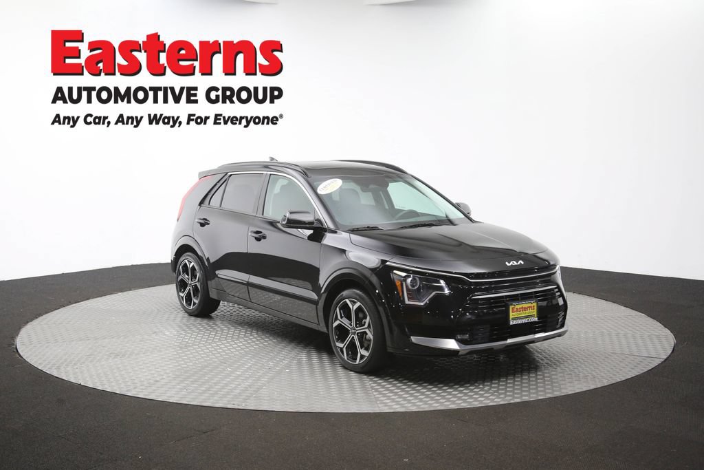 Used 2023 Kia Niro EX Touring FWD image 47