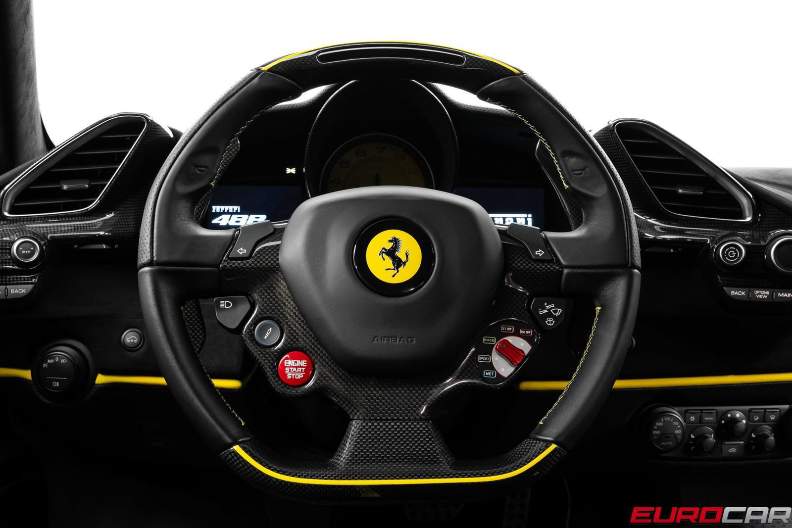 Used 2020 Ferrari 488 Pista Coupe RWD image 39