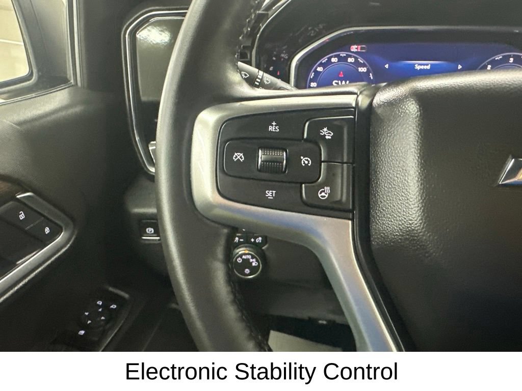 Used 2024 Chevrolet Silverado 1500 LT AWD/4WD image 40