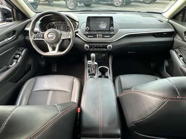 Used 2024 Nissan Altima 2.5 SR AWD/4WD image 29