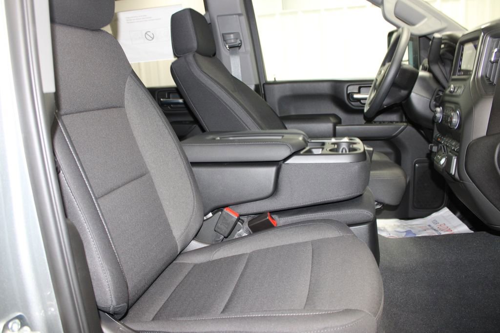 New 2026 Chevrolet Silverado 2500 Custom w/ Custom Value Package image 31