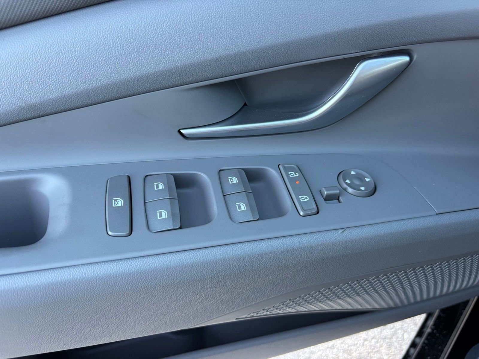 New 2026 Hyundai Elantra Sport image 11